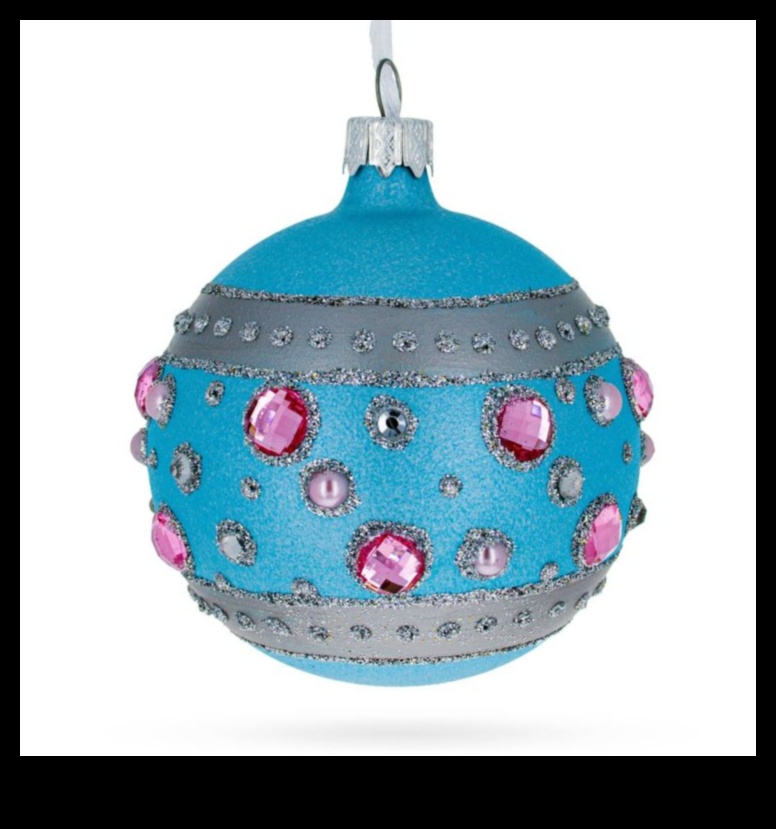 Ornamente opulente: împodobiți în eleganța diamantului