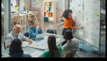 Venture Visionaris: lideri care modelează viitorul strategiei de afaceri